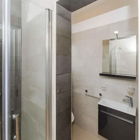 In - Insel 41288 Apartament