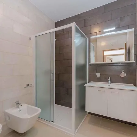 In - Insel 41288 Apartament Vir
